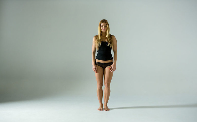 Юлия, 24 года, 1 размер груди